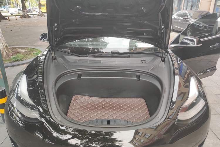 特斯拉 Model 3 2020款 改款 标准续航后驱升级版局部细节24