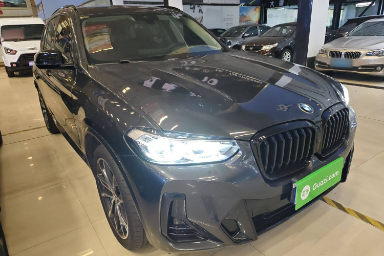 宝马X3 2023款 xDrive30i 领先型 M曜夜套装车身外观3