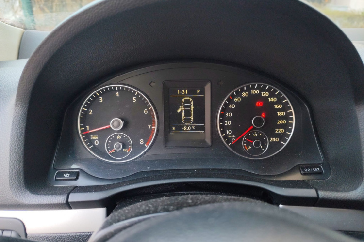 大众 速腾 2011款 1.4TSI 自动技术型局部细节14