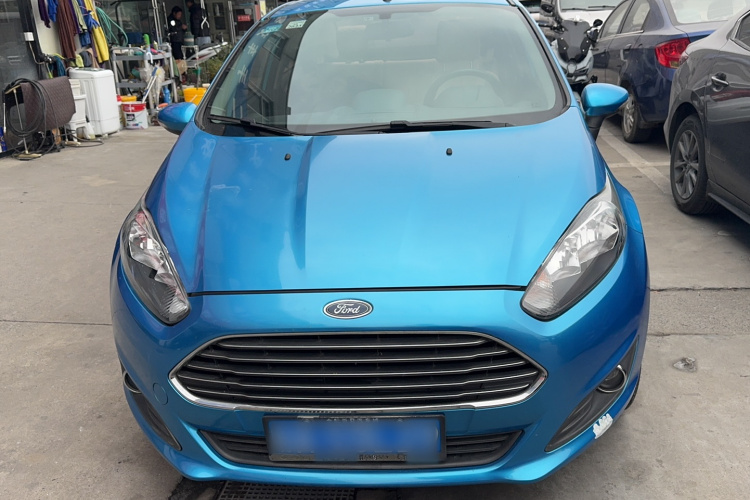 福特 嘉年华 2013款 三厢 1.5L 手动时尚型车身外观6001