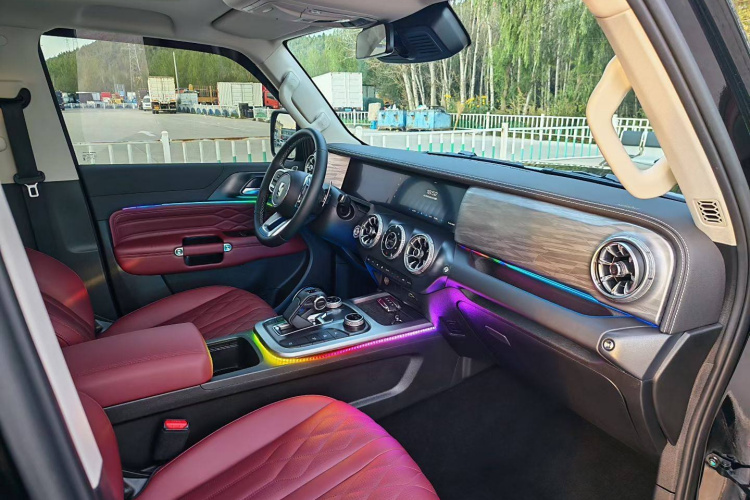 坦克300 2024款 2.0T 挑战者中控内饰7003