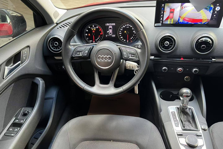 奥迪A3 2019款 Limousine 35 TFSI 进取型 国VI中控内饰7004