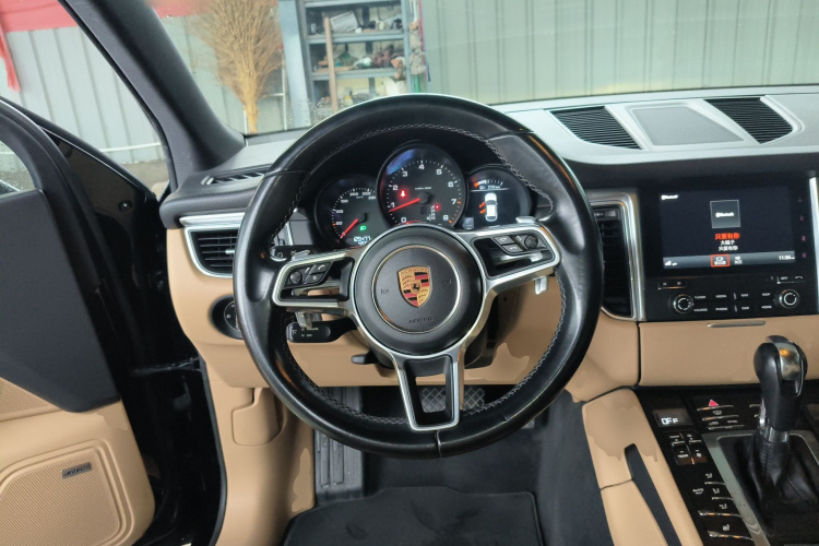 保时捷 2017款  Macan 2.0T局部细节13