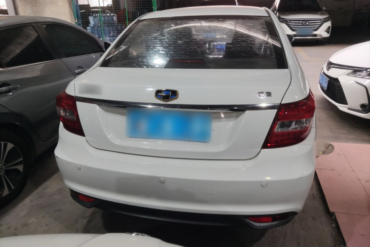 吉利汽车 远景 2016款 1.5L 自动幸福版车身外观6