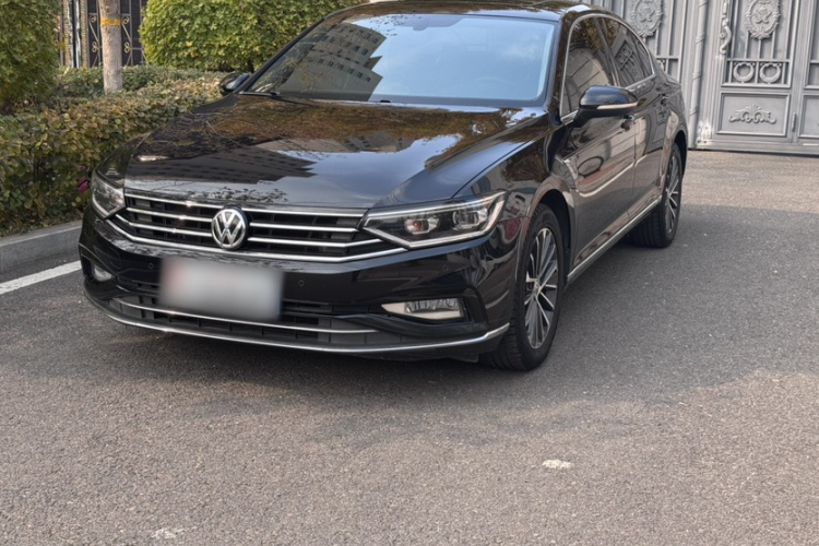 大众 迈腾 2020款 330TSI DSG 豪华型车身外观1