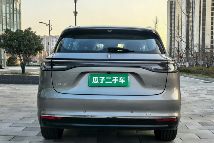 鸿蒙智行 尚界H5 2025款 增程 Max车身外观6001