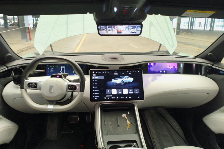 阿维塔11 2022款 长续航双电机版 5座中控内饰7002