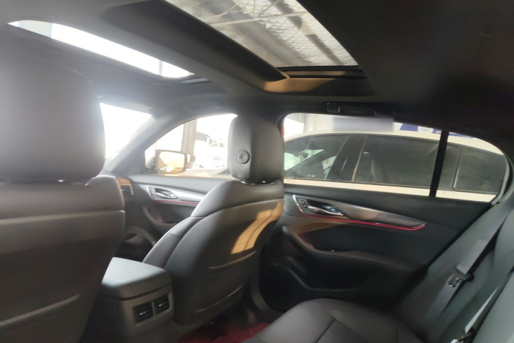 凯迪拉克CT5 2025款 28T 城市运动版局部细节22