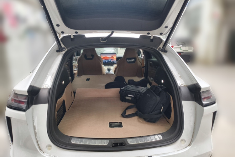 腾势N7 2023款 超长续航版中控内饰23