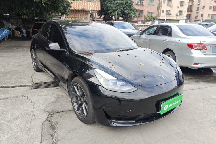 特斯拉 Model 3 2021款 标准续航后驱升级版 3D6车身外观6002