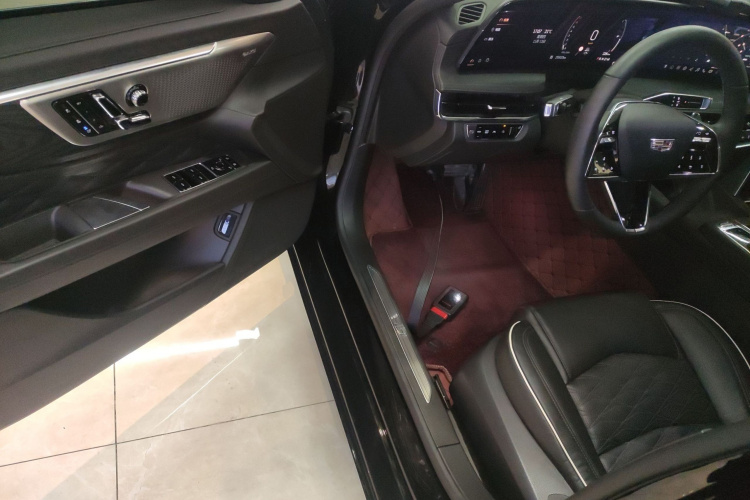凯迪拉克CT6 2023款 28T 尊贵型中控内饰20