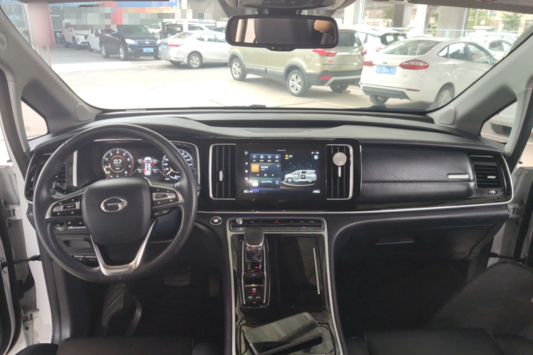 广汽传祺 传祺M8 2021款 大师系列 390T 至尊版中控内饰12