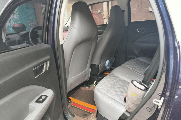 零跑汽车 零跑T03 2021款 400舒享版中控内饰21