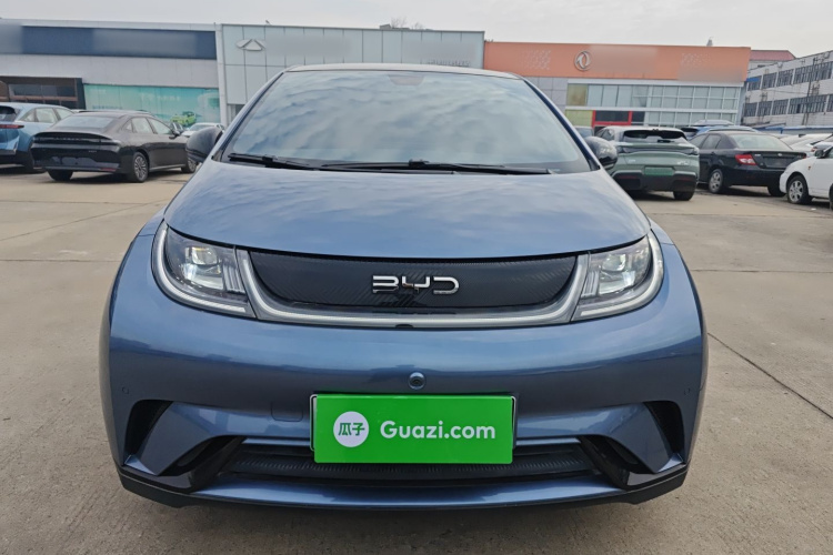 比亚迪 海豚 2024款 荣耀版 420km 时尚版车身外观2