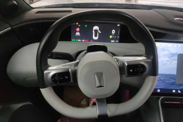 阿维塔11 2022款 超长续航双电机奢享版 4座中控内饰13