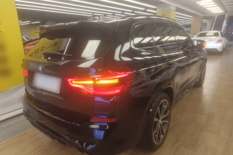宝马X3 2021款 xDrive30i 领先型 M运动套装车身外观6005