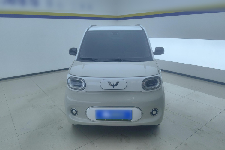 五菱汽车 宏光MINIEV 2024款 第三代 215km 进阶版车身外观2