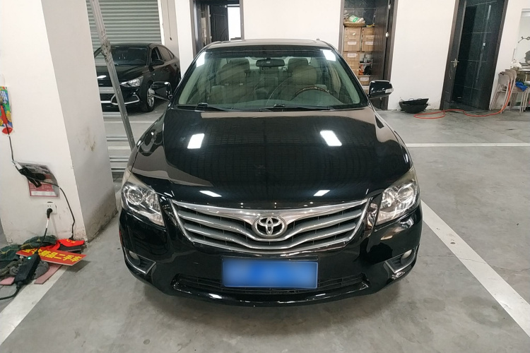 丰田 凯美瑞 2013款 200G 经典豪华版车身外观2