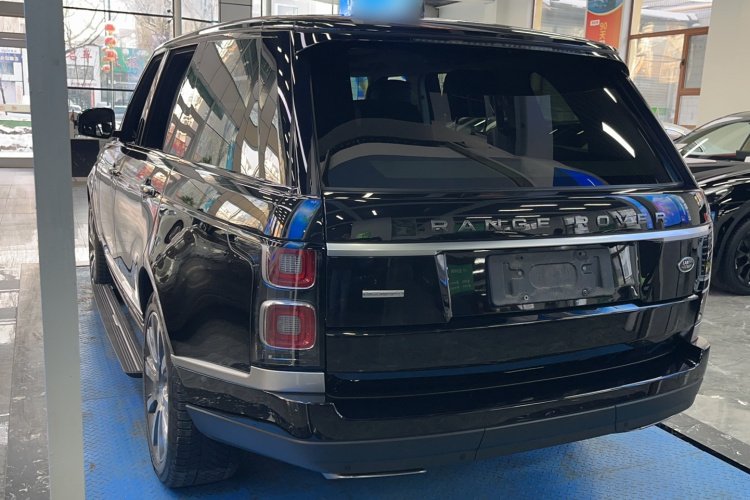 路虎 揽胜 2018款 3.0 SC V6 盛世版车身外观6005