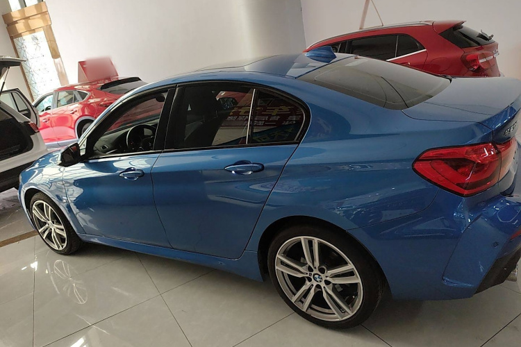 宝马1系 2019款 120i M运动套装车身外观6003