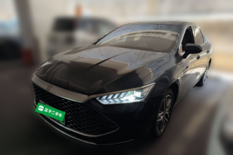 比亚迪 秦PLUS 2021款 DM-i 120KM 尊贵型