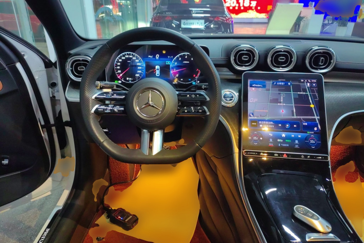 奔驰C级 2023款 C 260 L 运动版局部细节13