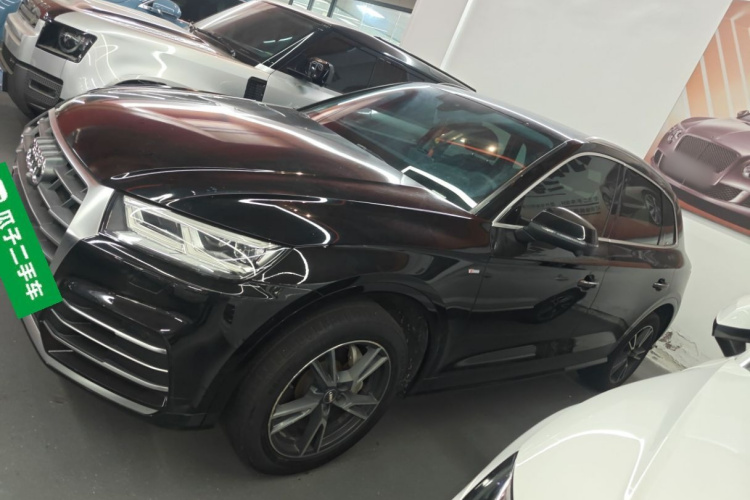 奥迪Q5L 2020款 改款 40 TFSI 荣享时尚型车身外观6003