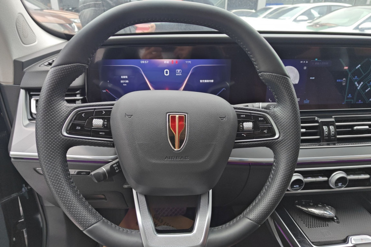 红旗HS5 2023款 2.0T 四驱旗享Pro版局部细节13