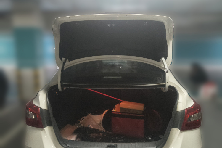 日产 轩逸 2022款 经典 1.6XL CVT豪华版中控内饰23