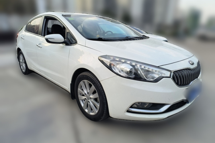 起亚K3 2015款 1.6L 自动GLS车身外观3