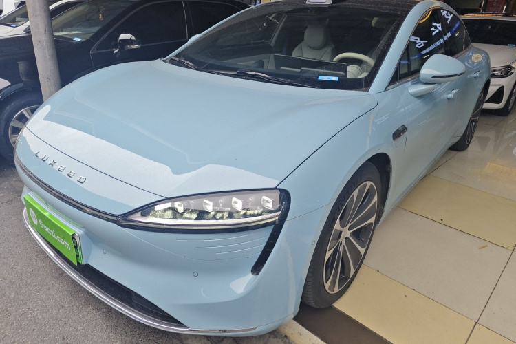 鸿蒙智行 智界S7 2024款 Max+车身外观1