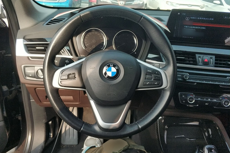 宝马X1 2020款 sDrive25Li 领先型局部细节13