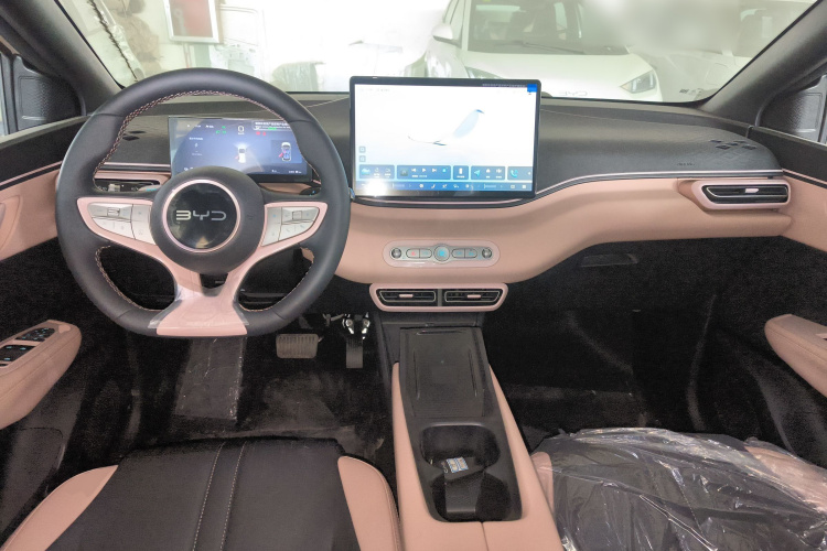 比亚迪 海鸥 2025款 智驾版 305km 自由版中控内饰7002
