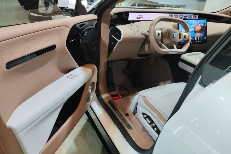 阿维塔07 2024款 Pro+纯电版中控内饰7003