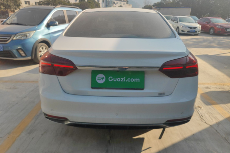 吉利汽车 帝豪 2020款 1.5L 手动豪华型车身外观6