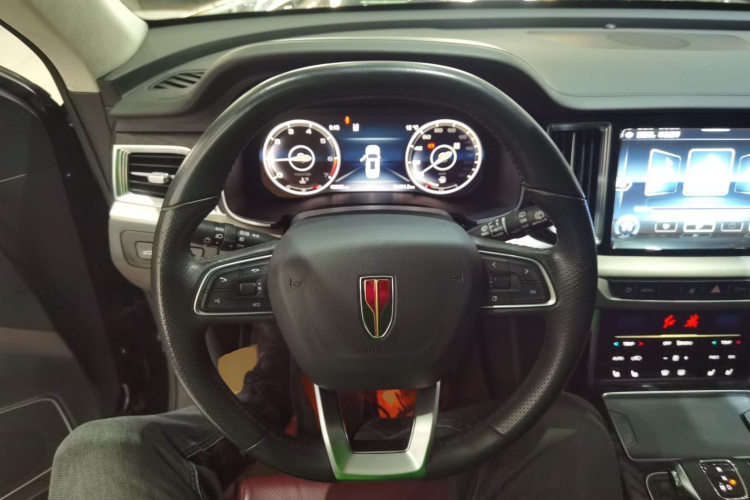 红旗HS7 2022款 3.0T 自动四驱智联旗畅版 七座中控内饰13