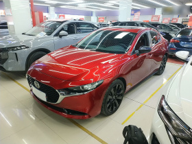 马自达3 昂克赛拉 2022款 2.0L 自动质雅黑曜版