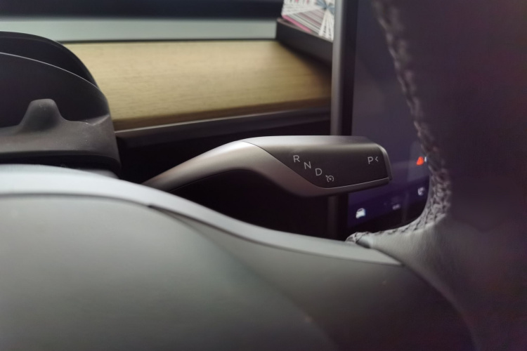 特斯拉 Model Y 2022款 改款 长续航全轮驱动版局部细节18