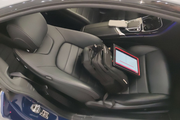 奔驰C级(进口) 2018款 C 200 轿跑车局部细节41