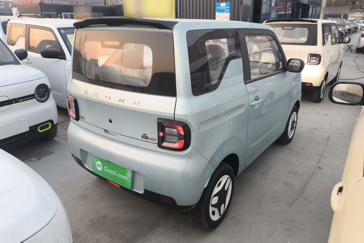 吉利银河 熊猫 2025款 210km 元气熊车身外观6005