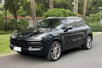 保时捷 2023款 Cayenne 3.0T 铂金版