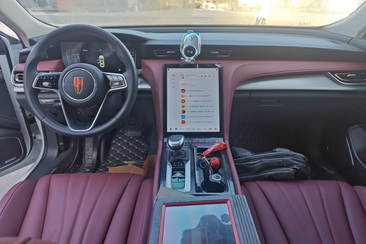 红旗H5 2024款 1.5T DCT智联旗韵版中控内饰12