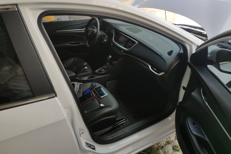 别克 英朗 2021款 改款 典范 1.5L 自动精英型局部细节41