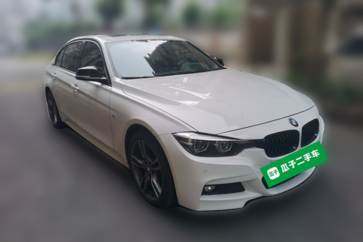 宝马3系 2019款 320Li M运动曜夜版车身外观6002