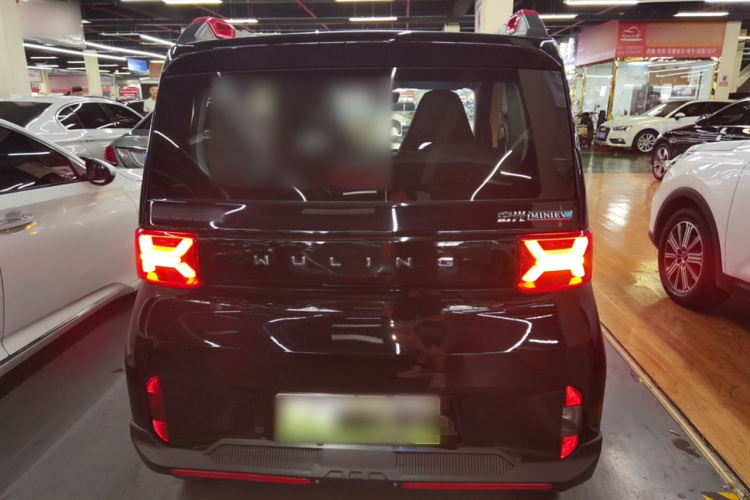 五菱汽车 宏光MINIEV 2022款 GAMEBOY 200km 玩咖款 磷酸铁锂车身外观6004