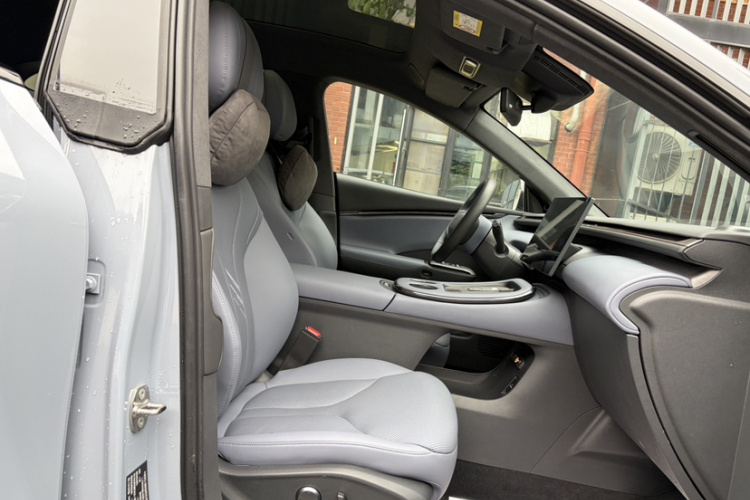 小鹏G7 2025款 702 超长续航 Max局部细节41