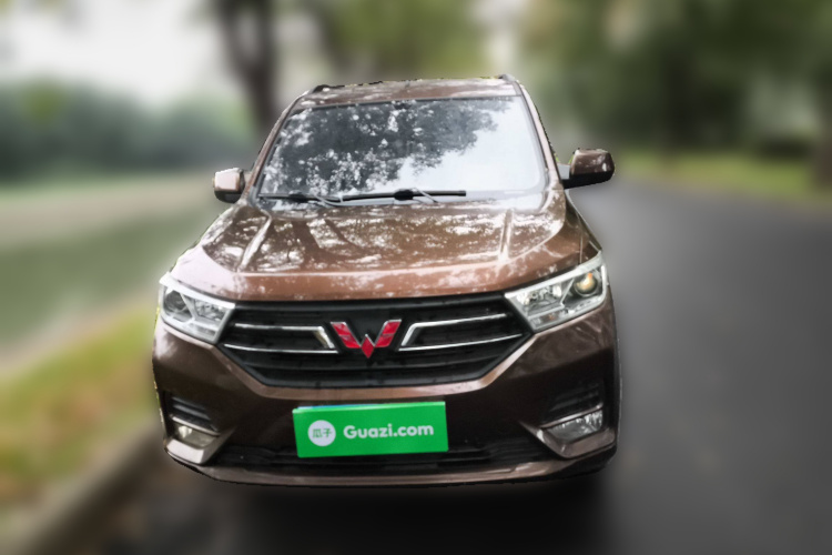 五菱汽车 五菱宏光 2021款 1.5L改款 S标准型 液压助力LAR车身外观6001