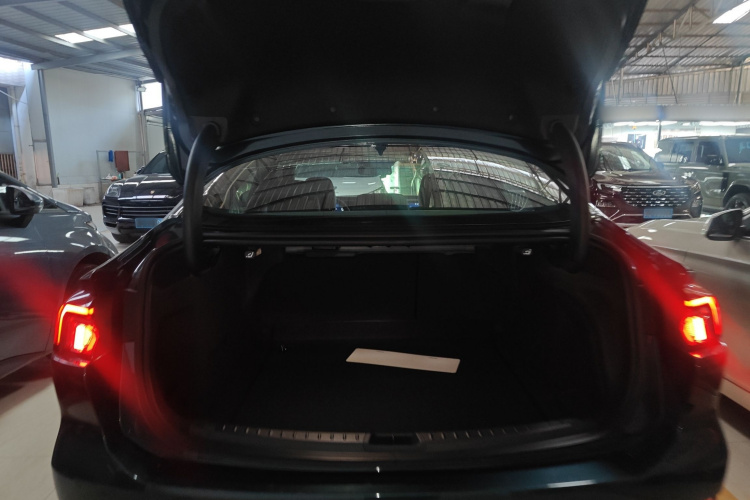 福特 蒙迪欧 2023款 1.5T E-混动 ST-Line局部细节23