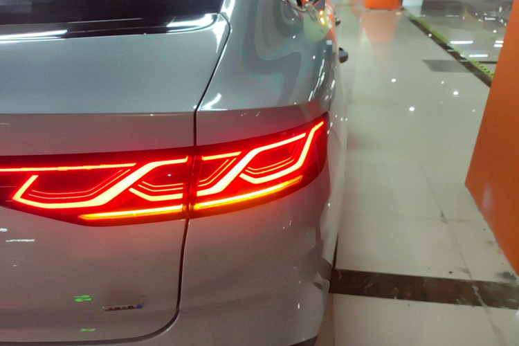 比亚迪 秦L 2025款 DM-i 智驾版 120KM领先型车身外观6006