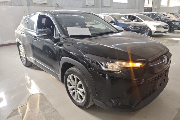 丰田 锋兰达 2023款 2.0L CVT精英版车身外观3